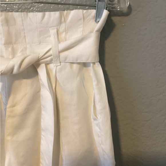 INC International Concepts  Linen Blend Women's Shorts - Picture 2 of 5